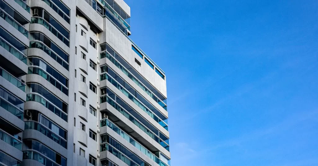 Como condomínios podem antecipar obras sem aumentar a taxa condominial