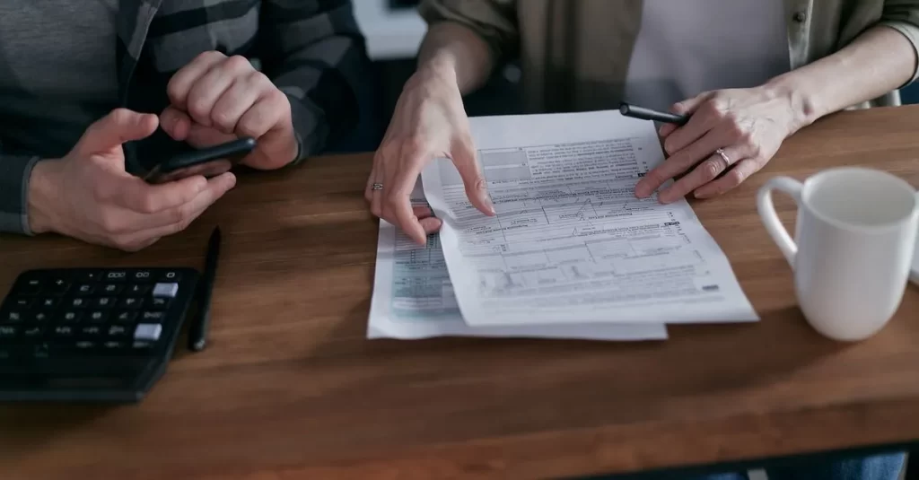 O que é comprometimento de renda e como ele afeta a aprovação de crédito?