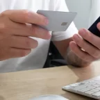 É possível receber Pix no mesmo dia ao contratar crédito usando o cartão?